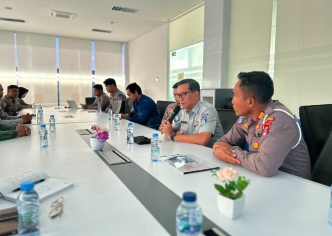 PT Jasa Raharja Cabang Kandangan Perkuat Kolaborasi Keselamatan Lalu Lintas melalui Forum LLAJ Kabupaten Hulu Sungai Selatan