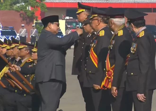 Hari Bhayangkara: Presiden Anugerahkan Tanda Kehormatan Bintang Bhayangkara Nararya