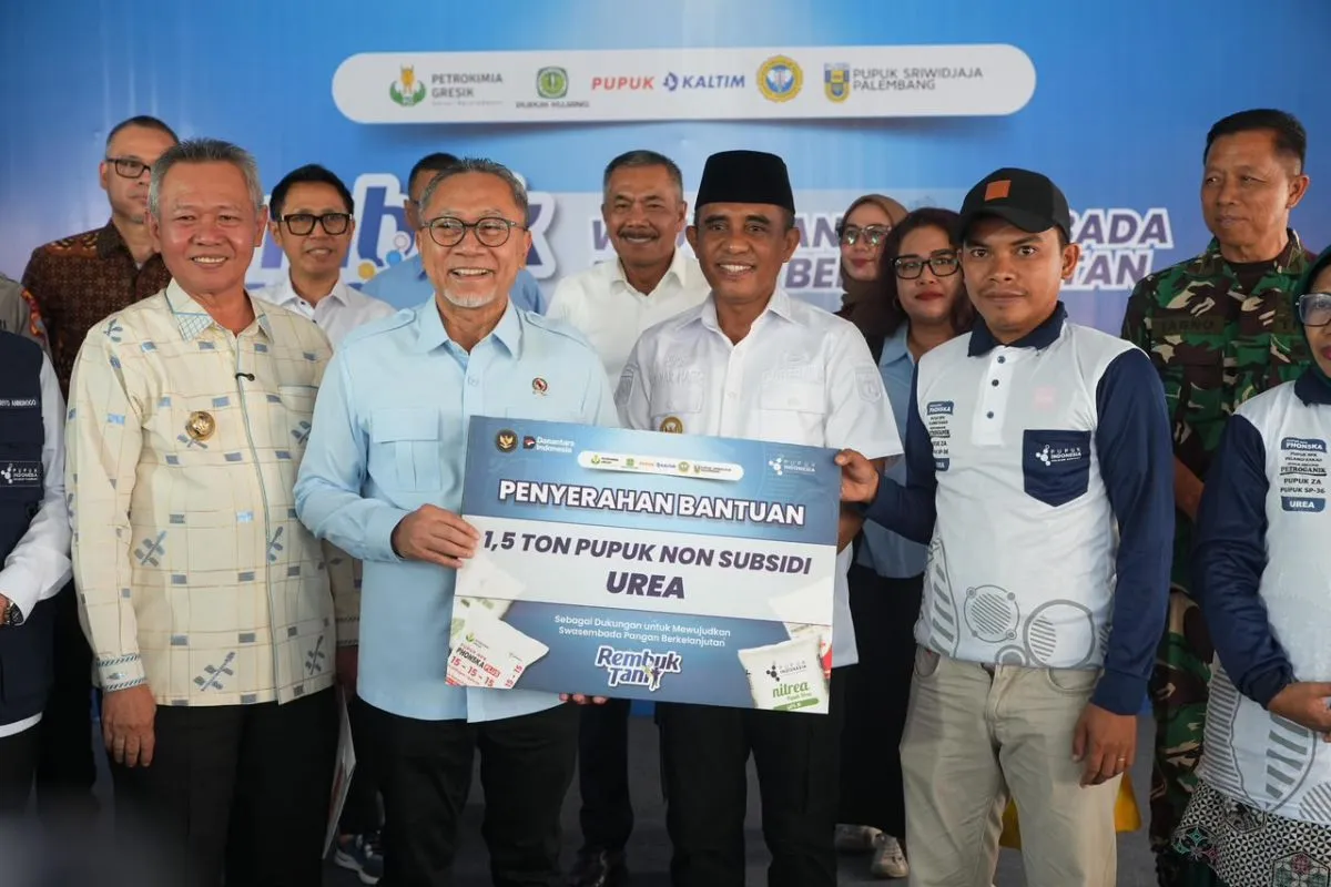Dukung Ketahanan Pangan, Menko Pangan Pasok 3 Ton Pupuk ke Sulteng