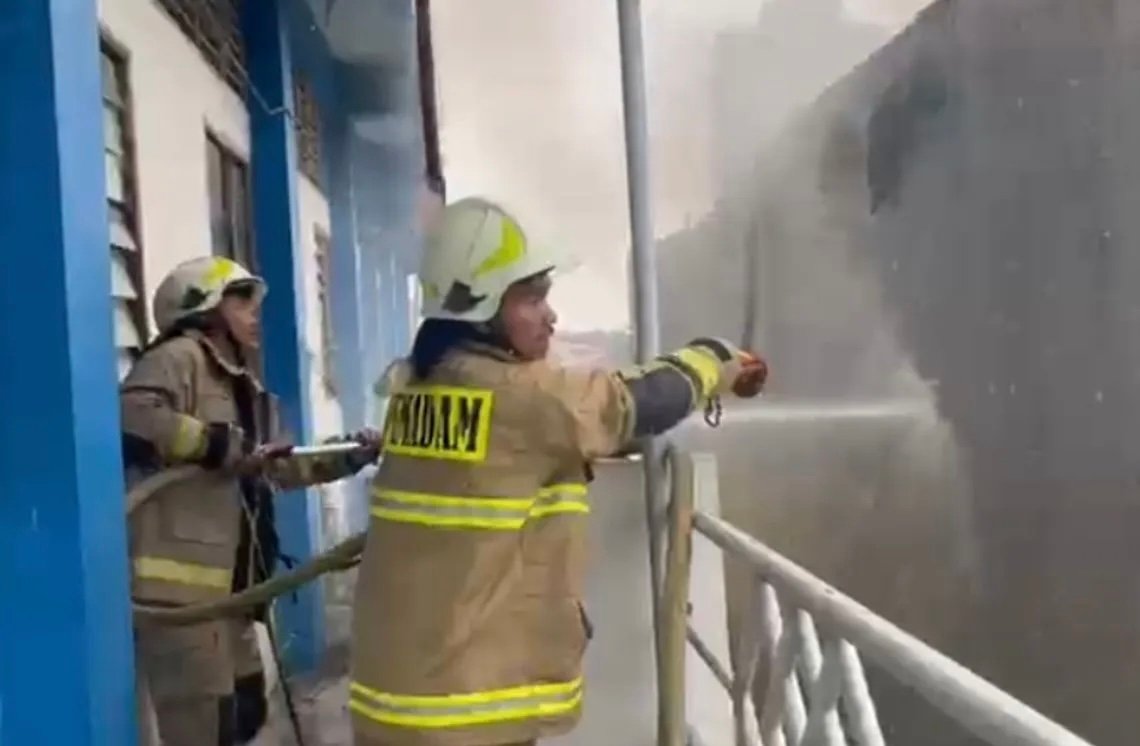 Gedung Olahraga Anak di Jakarta Timur Terbakar Dipicu Korsleting