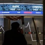IHSG Ditutup Merah, Investor Waspadai Dampak Sentimen Ekonomi Global dan Dalam Negeri