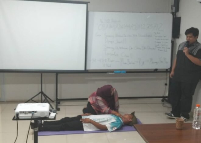 Jasa Raharja dan RS Rayhan Gelar Pelatihan PPGD bagi Relawan Ambulans dan Perangkat Wilayah Cipeundeuy
