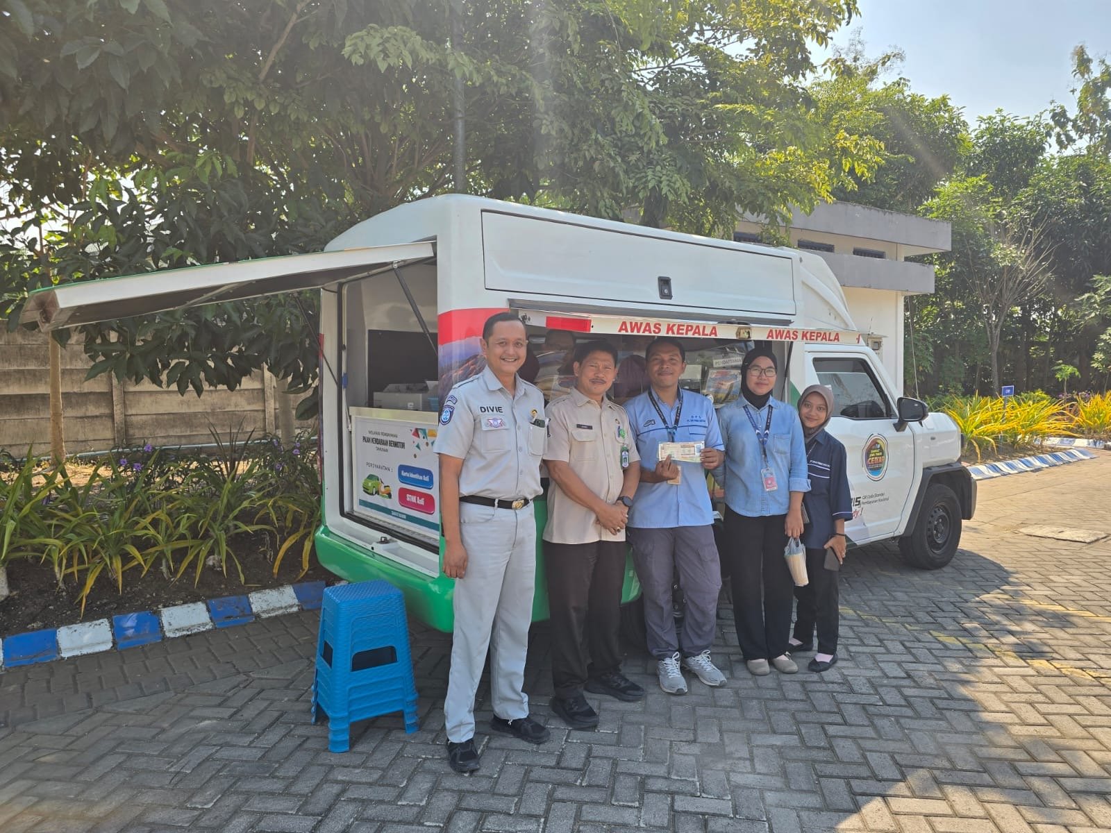 Tim Pembina Samsat Kabupaten Optimalisasi Layanan Samsat Industri Di PT. Dwi Prima Sentosa