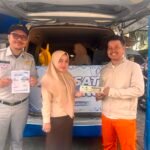Edukasi Langsung Pengendara, Tim Pembina Samsat Batulicin Dorong Tertib Administrasi Kendaraan