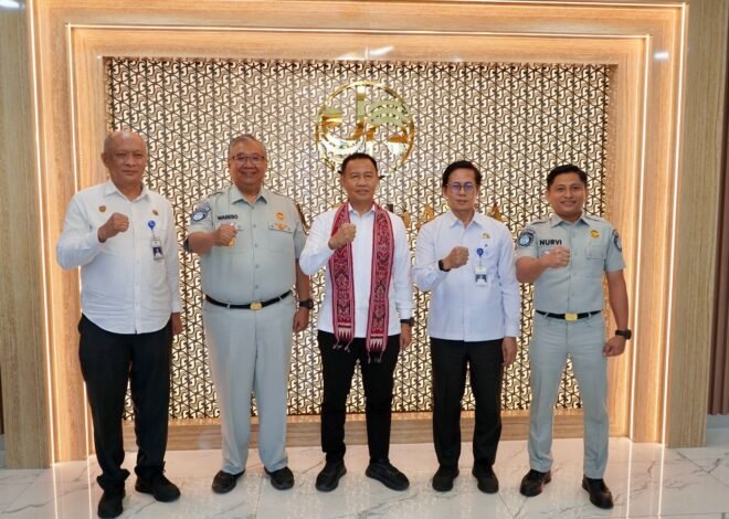 Kunjungan Komisaris Utama PT Jasa Raharja (Persero) ke Kanwil Kaltim, Perkuat Koordinasi dan Sinergi Tingkatkan Pelayanan