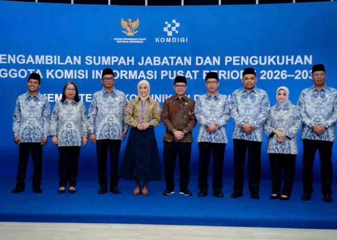 Menkomdigi Kukuhkan Komisioner KI Pusat 2026–2030, Perkuat Keterbukaan Informasi Publik