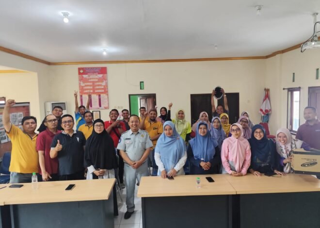 Jasa Raharja Ajak Pengajar SMK Negeri 1 Tempeh Lumajang Menjadi Pelopor Keselamatan Lalu Lintas.
