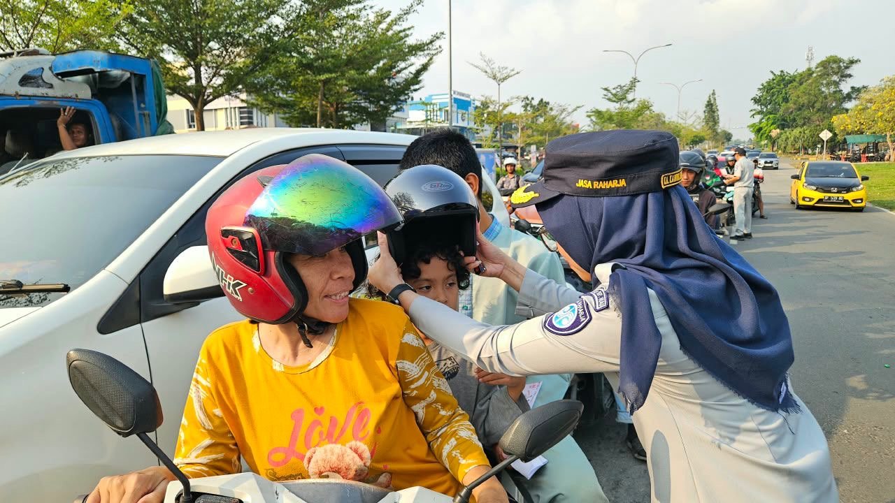 Jasfren Peduli Keselamatan, Jasa Raharja Kepri Sapa Masyarakat Batam di Hari Pelanggan Nasional