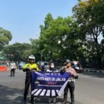 Jasa Raharja Bandung Hadirkan Layanan Kesehatan Gratis dan Kampanye Keselamatan Berlalu Lintas di Operasi Gabungan PKB dan SW Samsat Kawaluyaan
