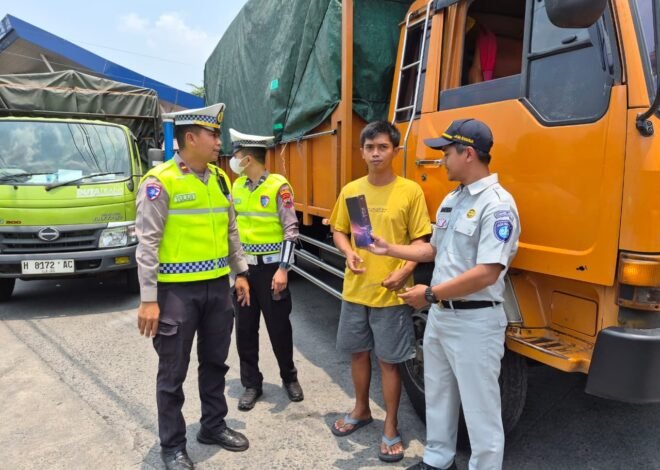 Tim Pembina Samsat Kabupaten Semarang Gelar Operasi Gabungan, Perkuat Kepatuhan Pajak Kendaraan Barang