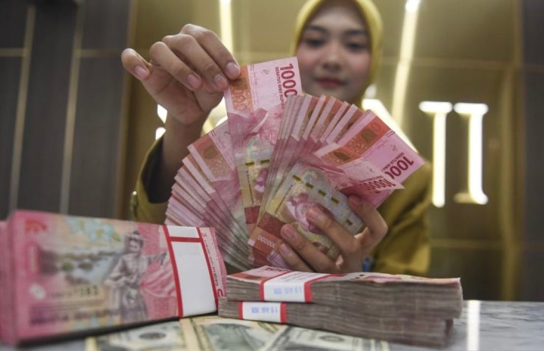 Rupiah Menguat Seiring Membaiknya Sentimen Ekonomi Domestik