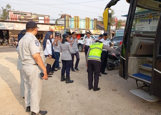 Jasa Raharja Pati Bersama Stakeholder Perkuat Upaya Pencegahan Kecelakaan melalui Rampcheck Bus Trayek Pati-Sumatra
