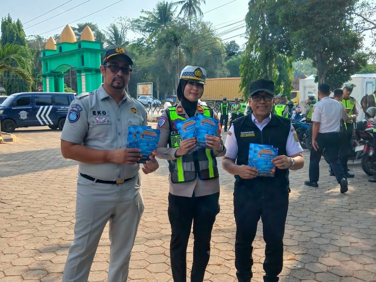 Samsat Sukadana Perkuat Sosialisasi Keringanan Pajak Kendaraan kepada Pengendara di Lampung Timur