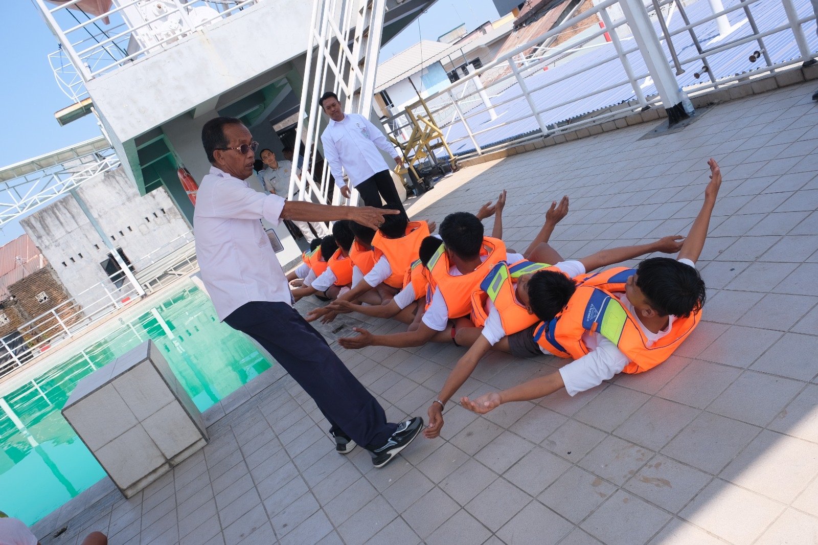 Bulan Keselamatan Transportasi 2026: Jasa Raharja Sulsel Bekali 96 Peserta BST PIP Makassar Lewat Edukasi Keselamatan Pelayaran