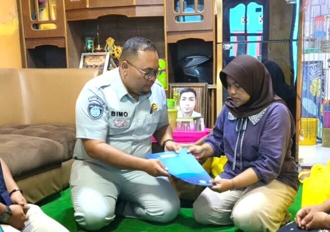 Jasa Raharja Kembali Serahkan Santunan Korban KM Virgo Transport 8 di Batang dan Brebes
