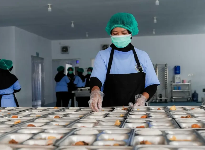 Bongkar Celah Tata Kelola Program MBG, Ombudsman Peringatkan Soal Keamanan Pangan