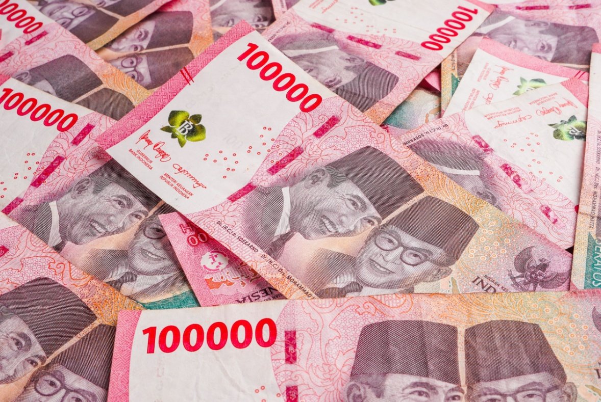 Rupiah Menguat di Awal Perdagangan Hari Ini, Risiko Pelemahan Masih Ada