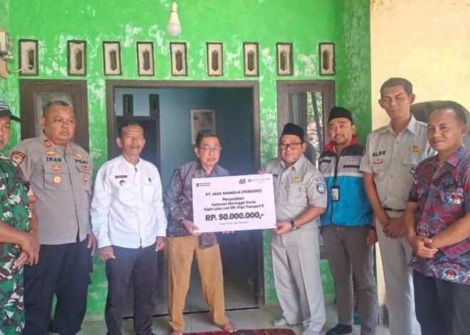 PT Jasa Raharja dan PT Jasa Raharja Putera Serahkan Santunan kepada Korban Kecelakaan Kapal KM Virgo Transport 8 di Perairan Masalembo