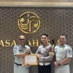 Apresiasi Penurunan Angka Kecelakaan, PT Jasa Raharja Sumsel Anugerahkan Penghargaan kepada Kanit Turjawali Sat Lantas Polrestabes Palembang